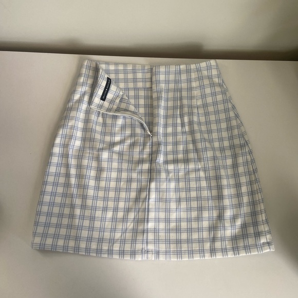 Plaid skirt - Picture 2 of 4